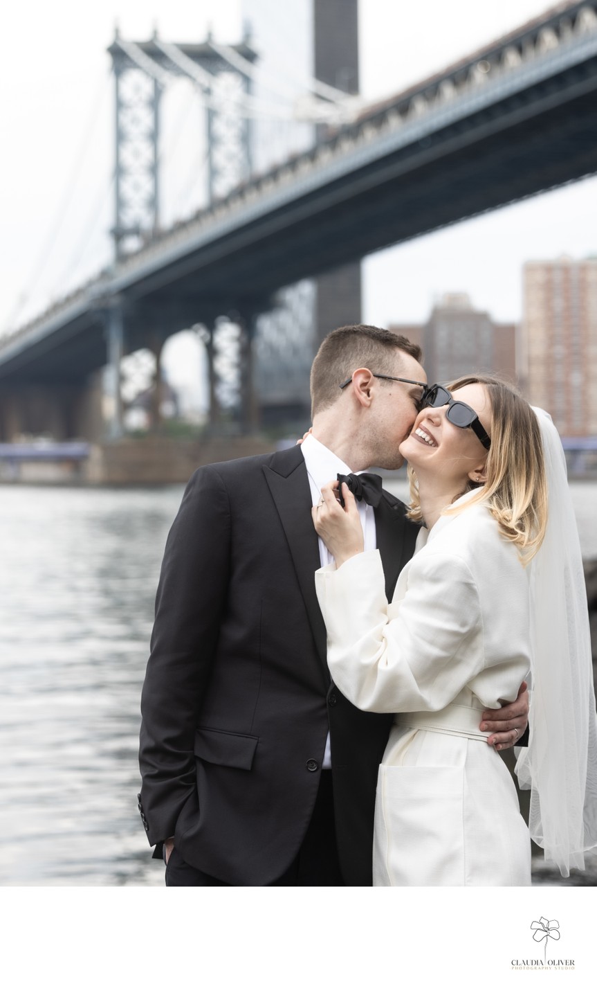 Elopement Photographers NYC: Brooklyn Bridge wedding