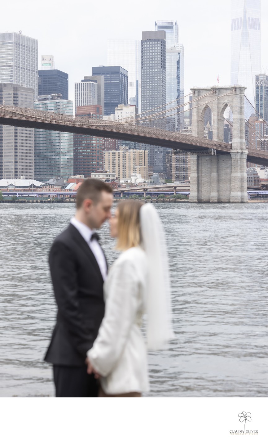 Engagement Photographer NYC: Brooklyn Bridge Park Photos