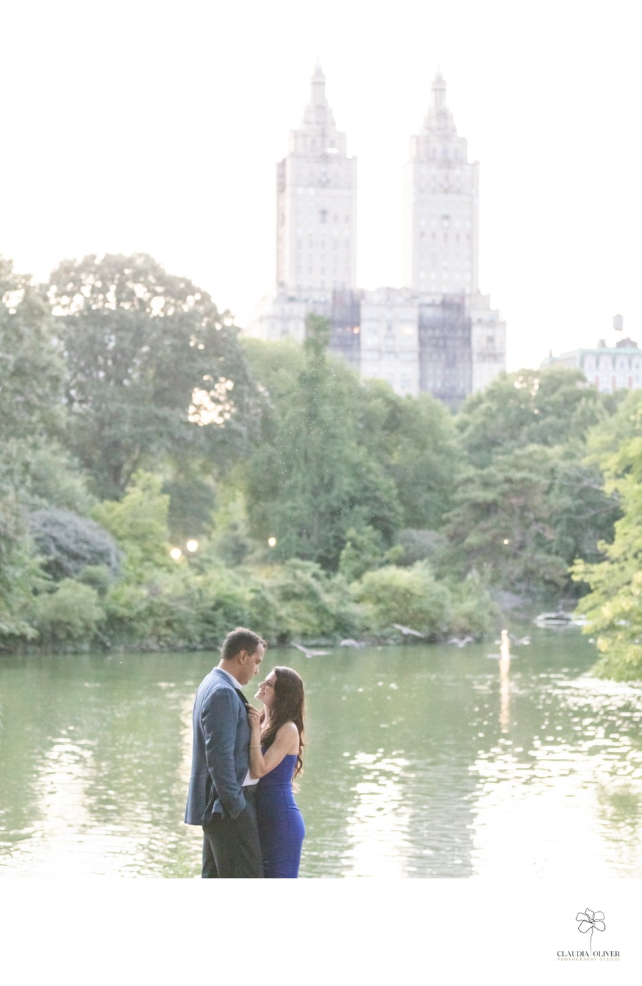 NYC elopement Photographer: Cherry Hill Central Park