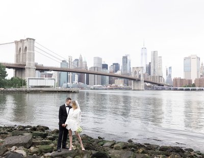 NYC Elopement Photographer: Brooklyn Bridge Park