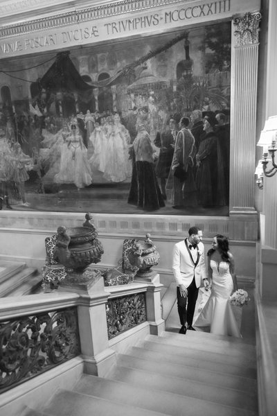 NYC Wedding Photographer: Larz Anderson House Elegant Wedding
