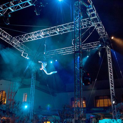 Entertainer Performed at Corporate Social Dinner