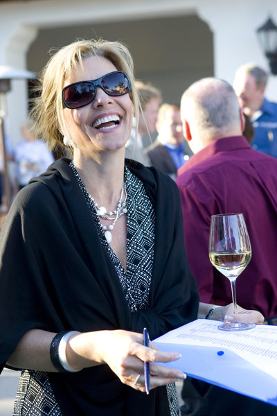Light Candid Moment at Corporate Event