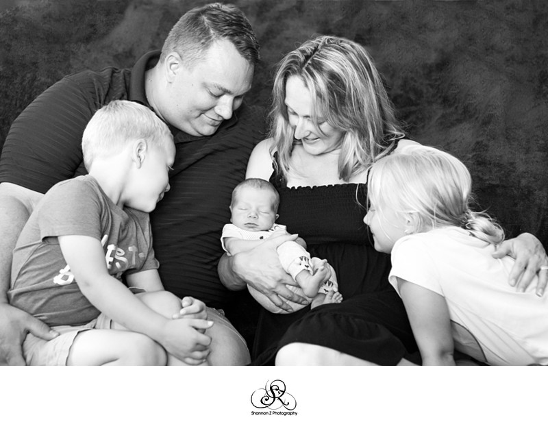 In Home Newborn: Family Photographer Milwaukee