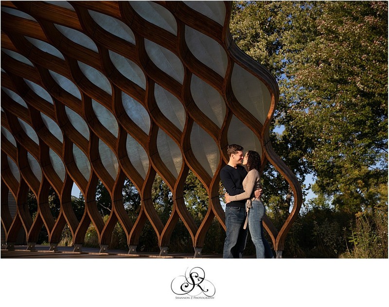 Lincoln Park Chicago: Engagement Photos