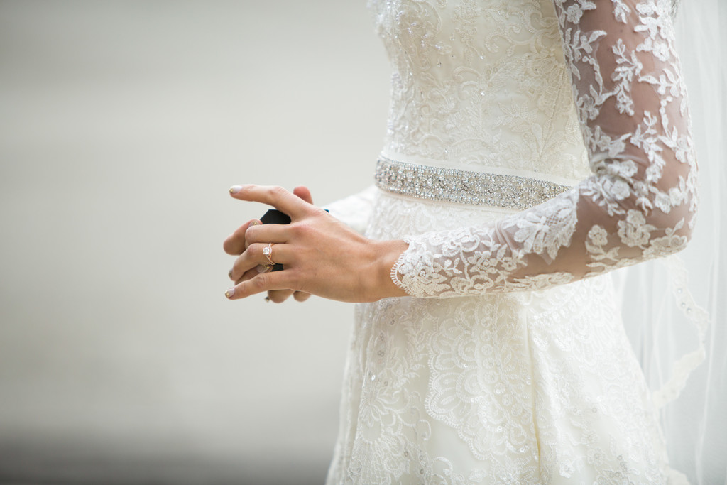 Lace Sleeves: Brides Dress