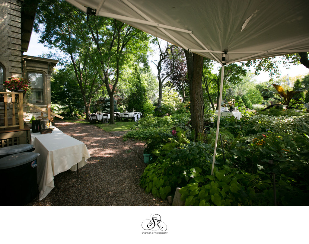 Sanger house Gardens: Backyard Weddings