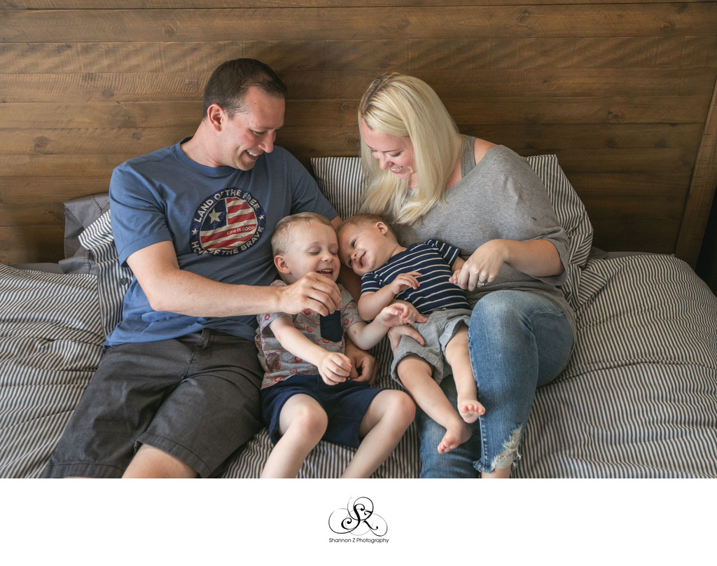 Bed Snuggles: Lifestyle Family Photography