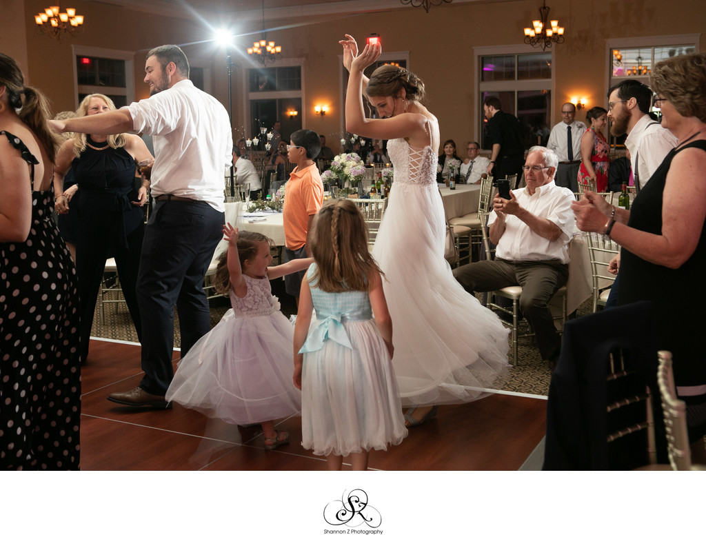 Burlington Wedding Photographer: Dance