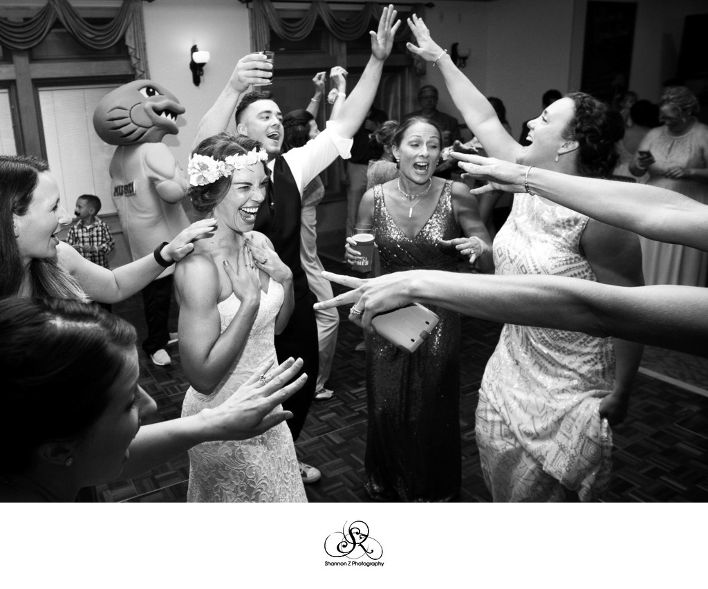 Dance Party Fun: Wedding Dance