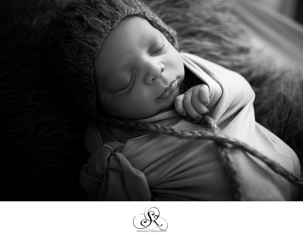 Peaceful Babe: Newborn Photography