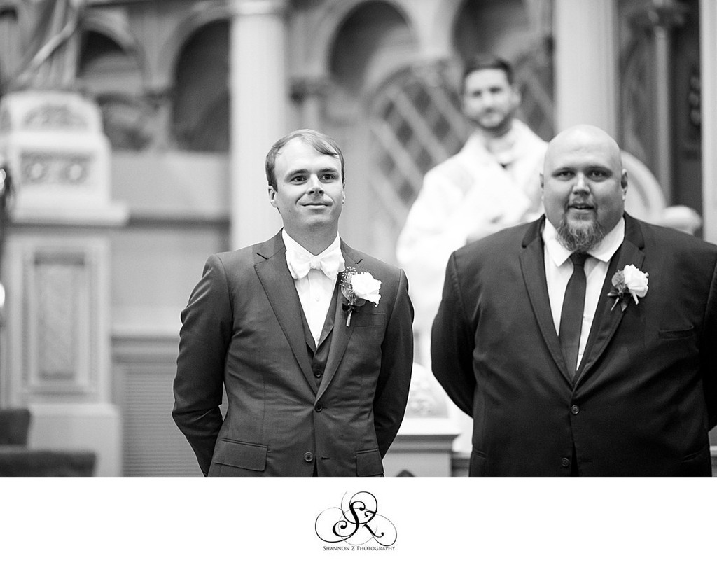 Grooms First Look: Milwaukee WI