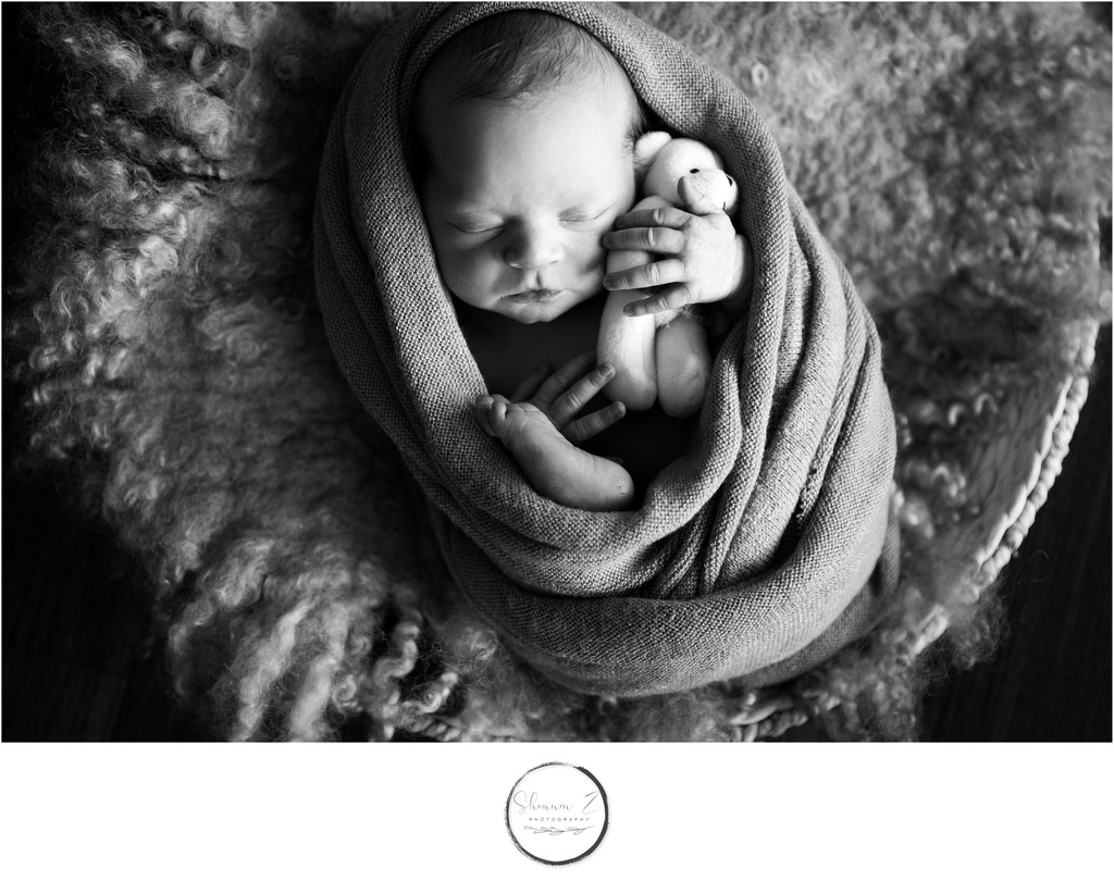 Newborn Girl: Baby Photos