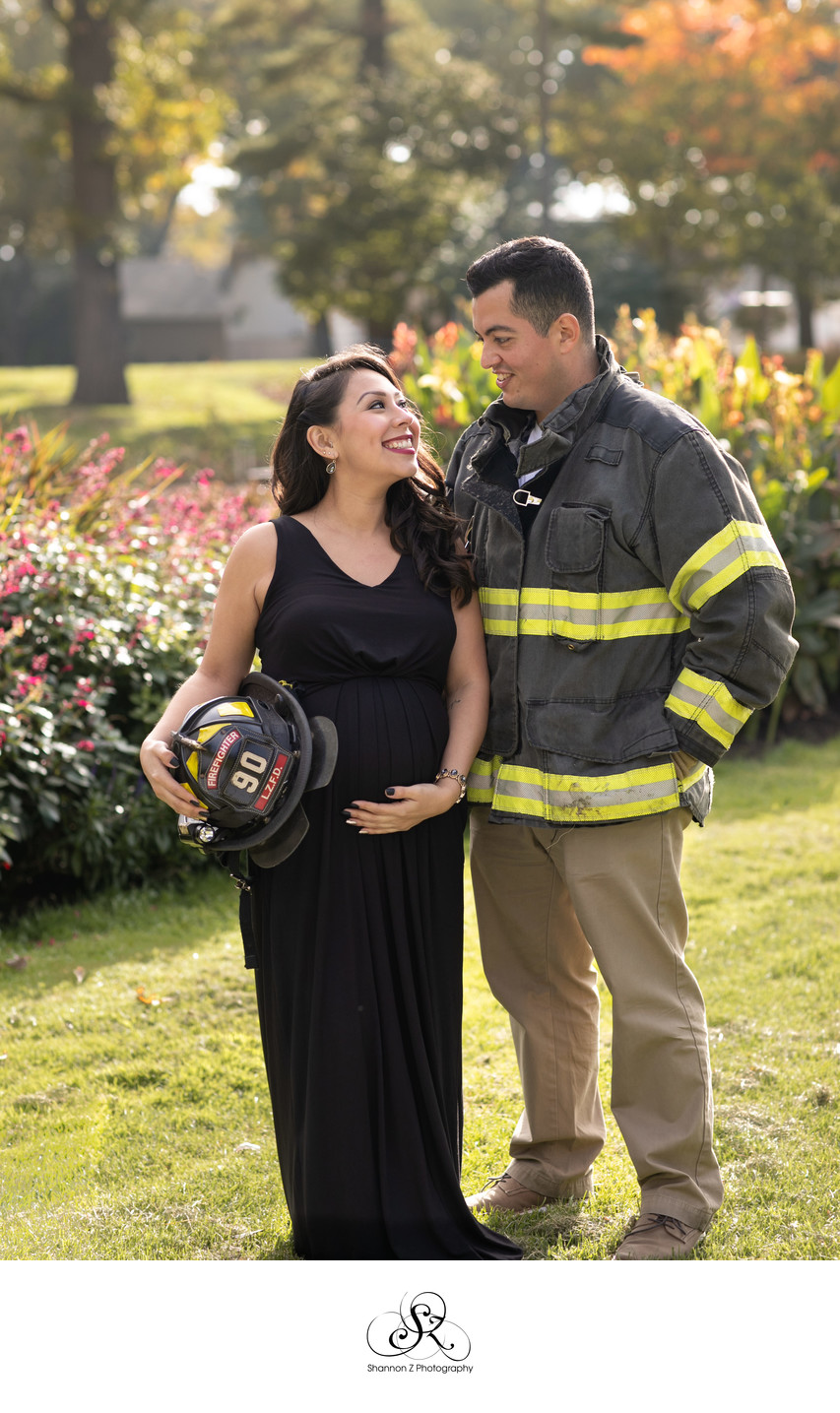 Firefighter Maternity: Golden Hour Portraits