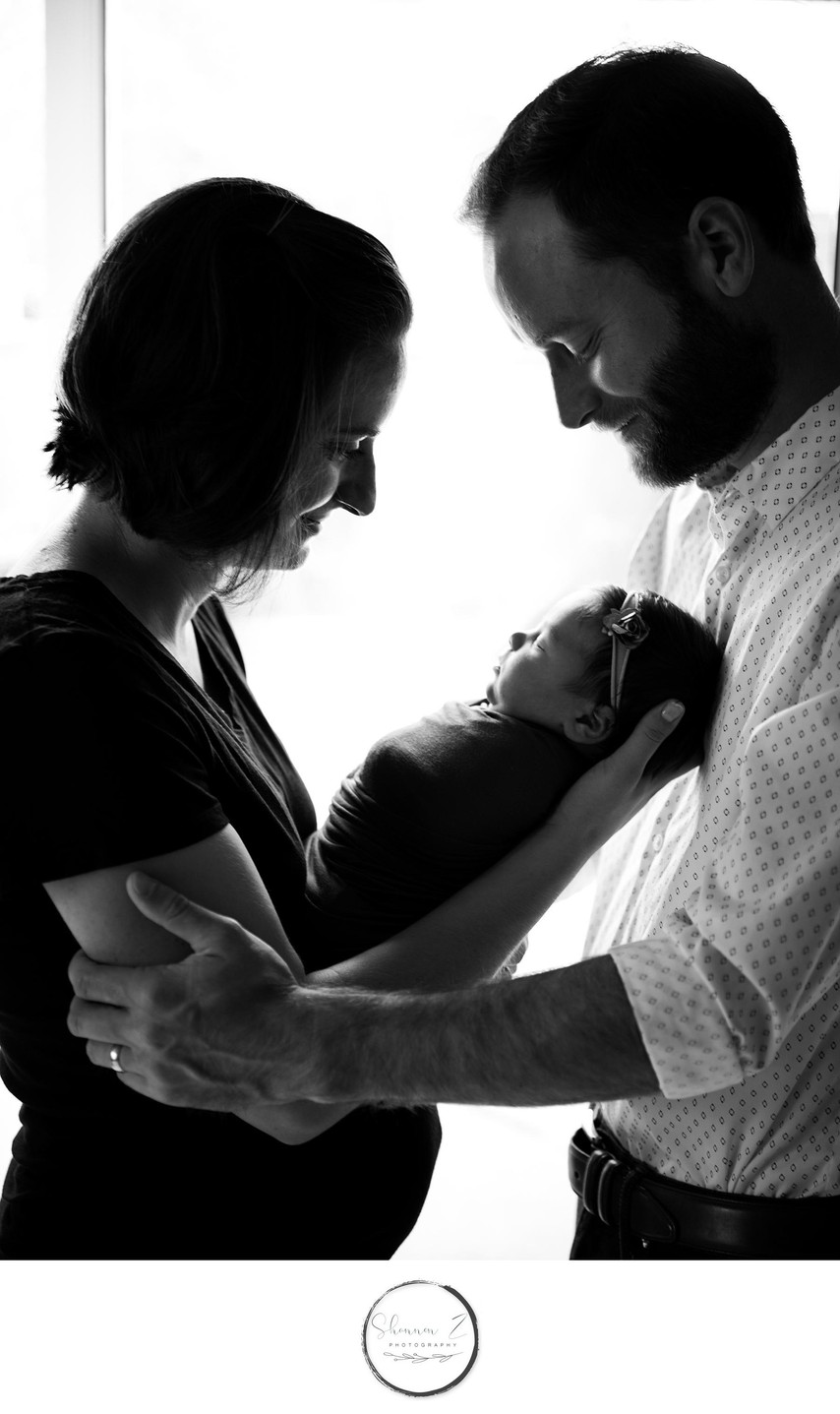 Family Silhouette : In Home Newborn Photos
