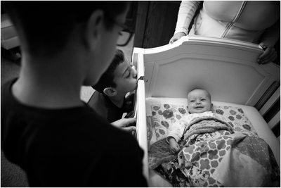 Newborn: In Home Family Photos