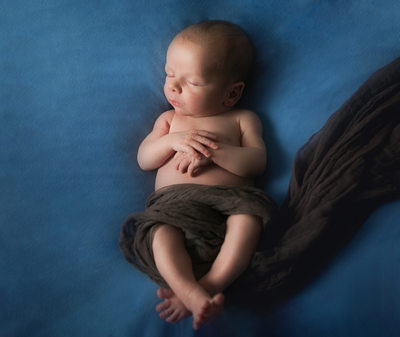 Kenosha Newborn Photographer: Sleepy Baby Boy