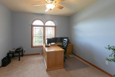 Office Space: Realestate Photos