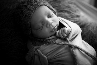 Peaceful Babe: Newborn Photography