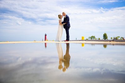 Reflection Shot: Wedding Photos