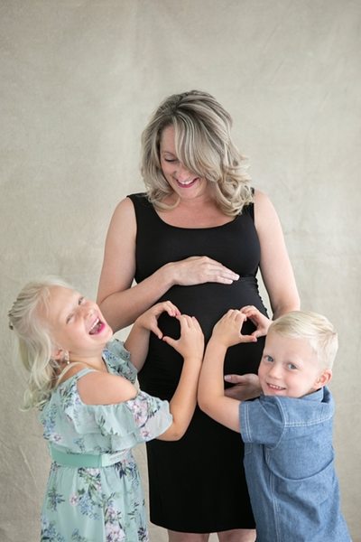  Family Maternity Photos: Milwaukee