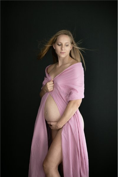 Nude Maternity Photos: Kenosha Photographer