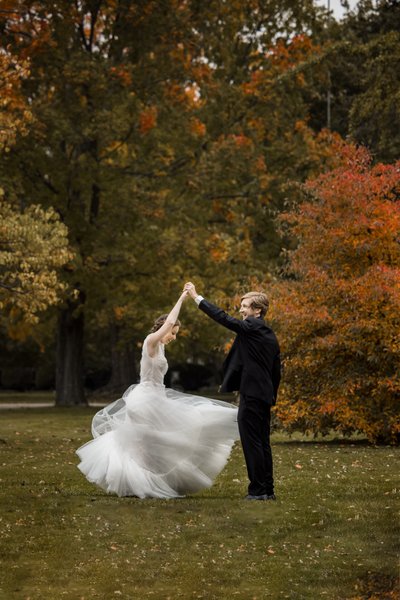 Dance: Fall Wedding Kemper Center