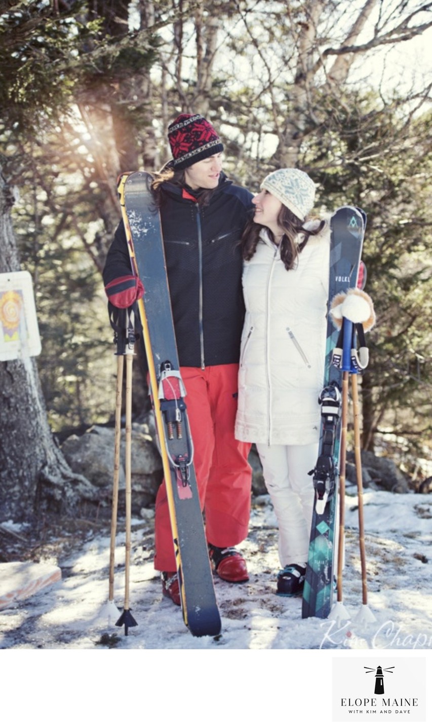 Couple elopes on the top of a mountain in Maine