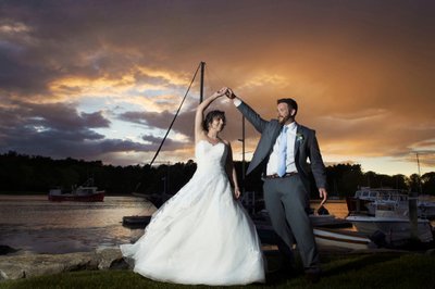 Elope at sunset in Maine