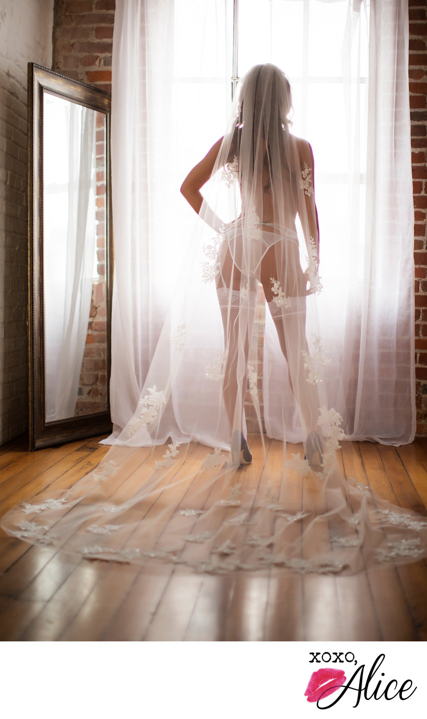 sexy classy bridal boudoir in saint louis natural light