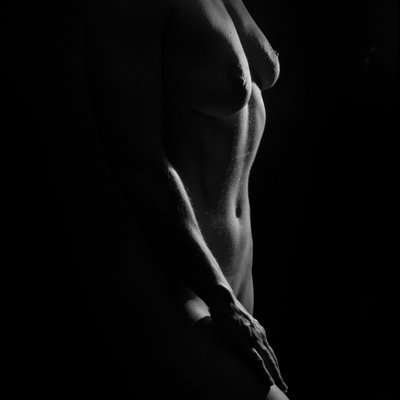 Black and White fine art nude photography of a woman 