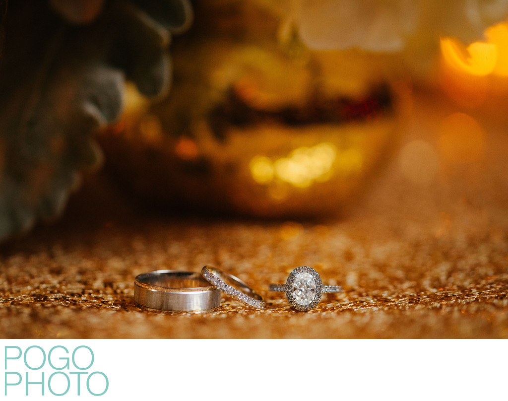  Metallic wedding decor makes for perfect ring photos