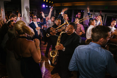 Vermont Wedding Band With High Energy Dance Floor Party
