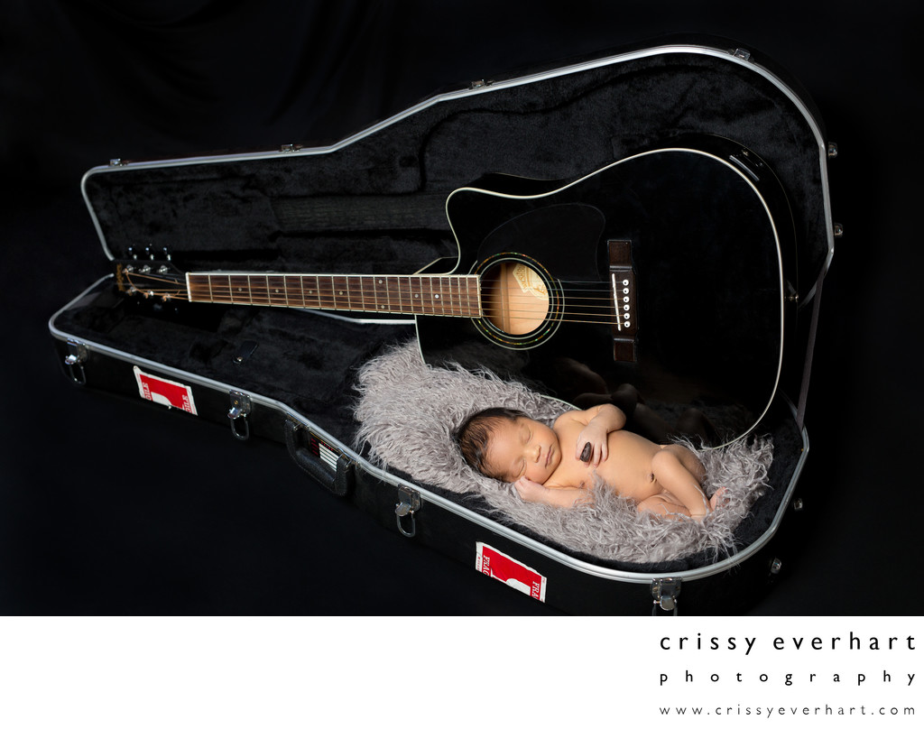 Paoli Newborn Photos - Baby Boy in Dad's Guitar Case