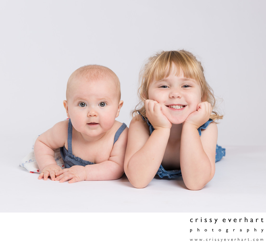 Sisters Portraits - Delaware County Photographer