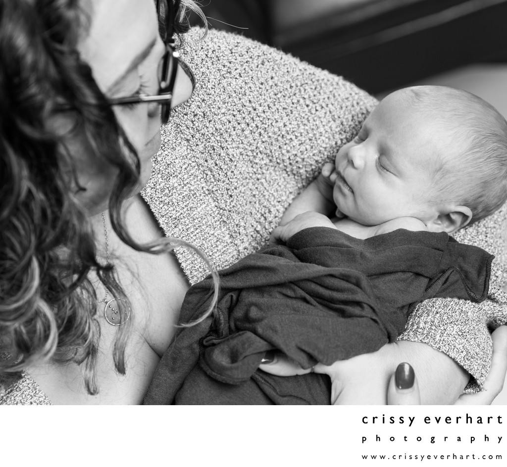 Lifestyle Newborn Photographer - Chester County Studio