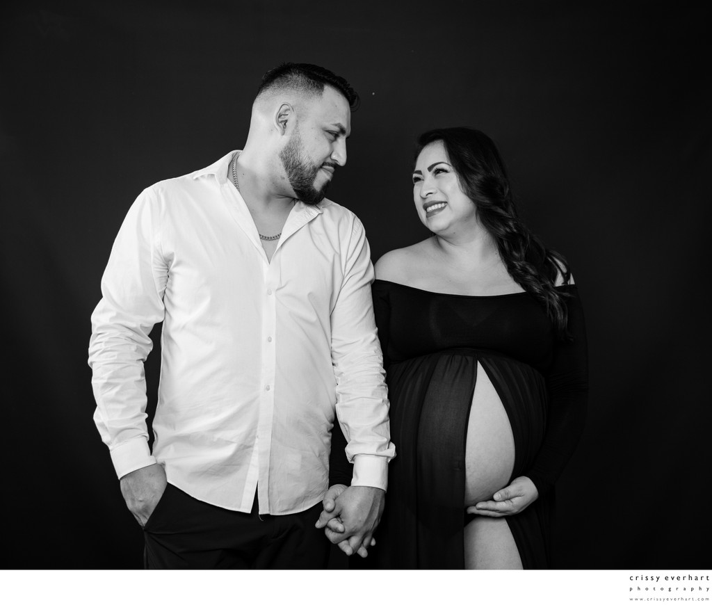 Black and White Maternity Photos with Partner