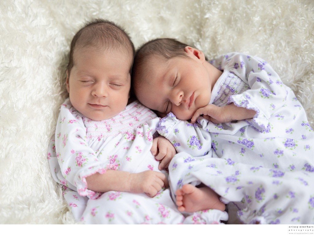 Newborn Twin Photographer