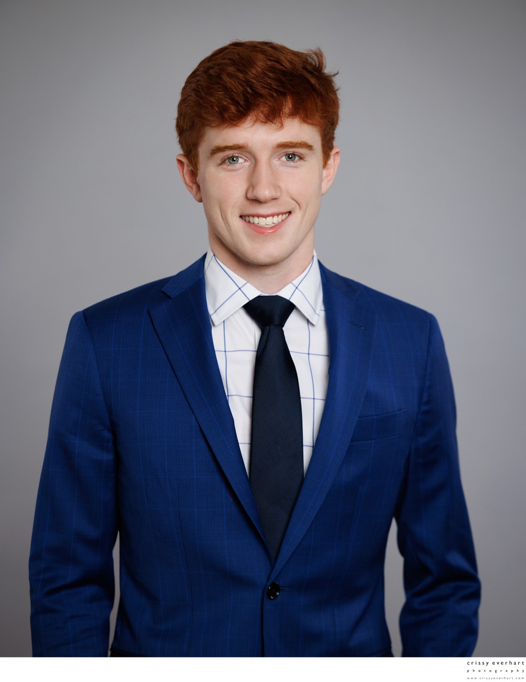 Easy and Inexpensive Headshots for College Students