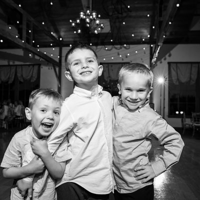 Kids at Weddings Are Hilarious 