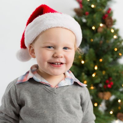Santa Hat Holiday Portrait Sessions in Chester County