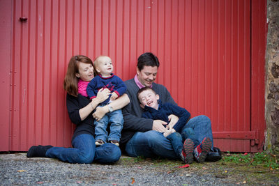 Candid Family Portraits - Fun and Playful Photos