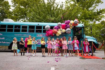 Glamour Bus Birthday Party Photographer Chester County