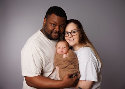 Newborn Family Photos in Paoli