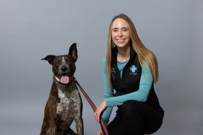 Vetrinarian Headshots with Dog