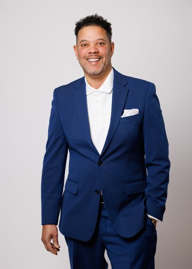 Casual Modeling Portraits for Adults