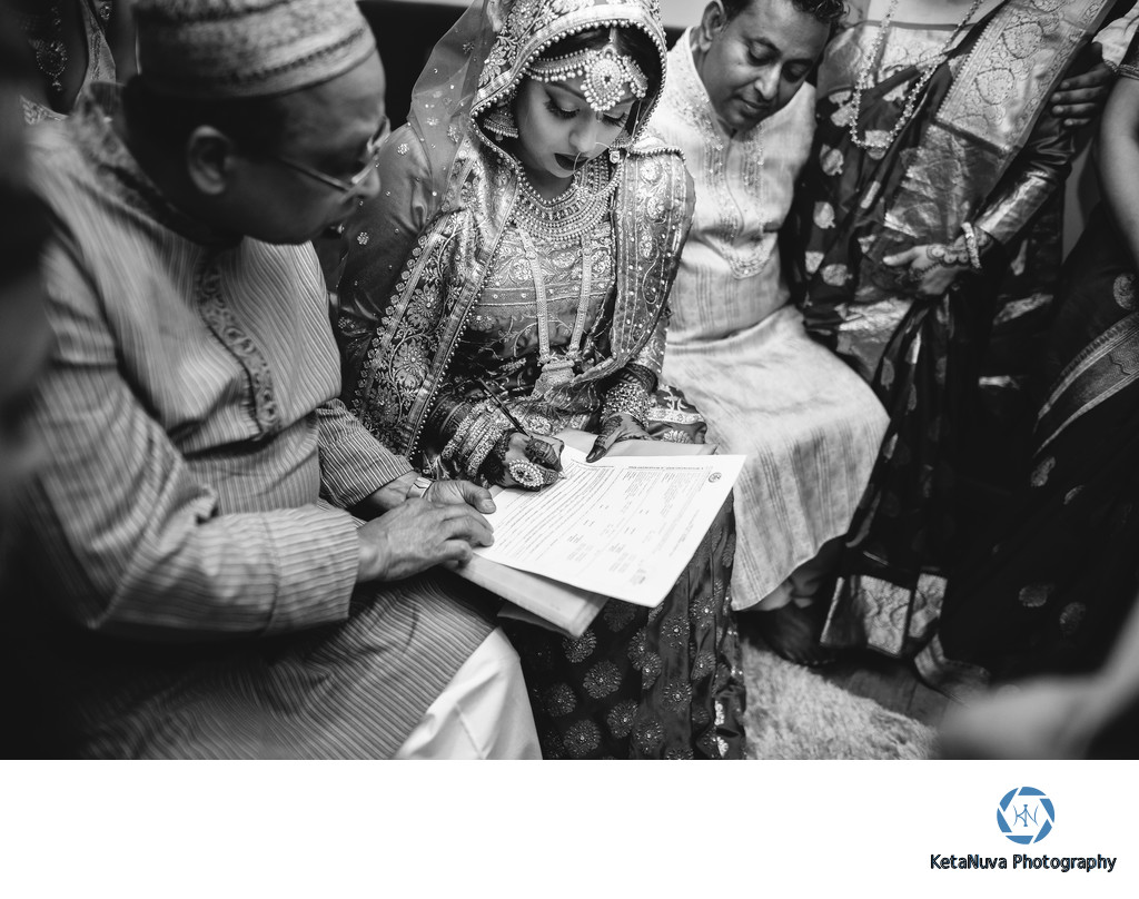 Candid Moment by Bengali Wedding Photographer
