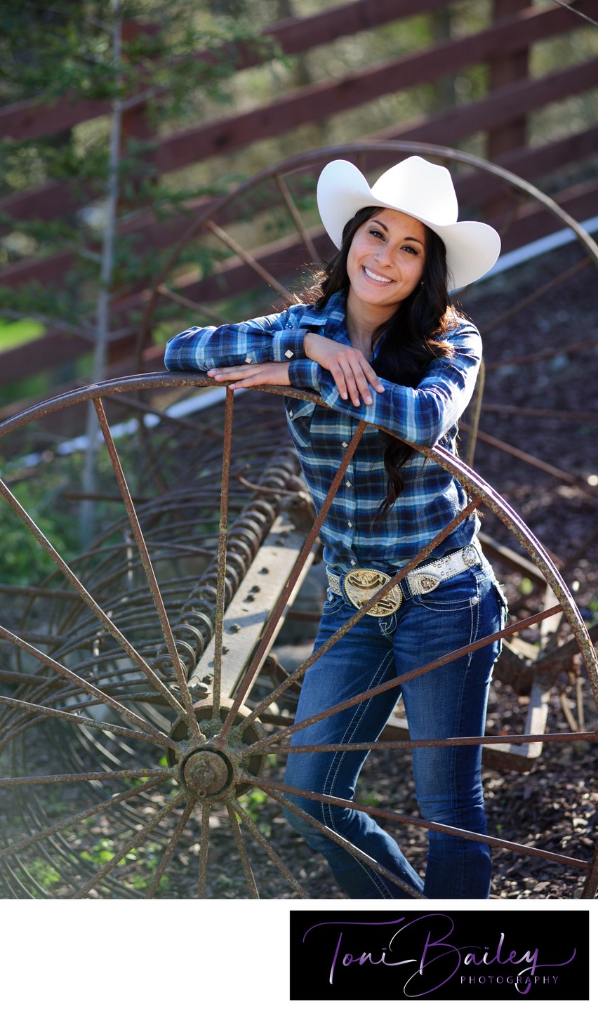 Newport Oregon senior portrait photographer