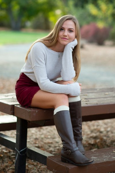 senior portrait photography in newport