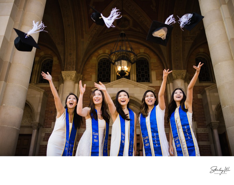 Top Posing Ideas For Memorable Graduation Photos